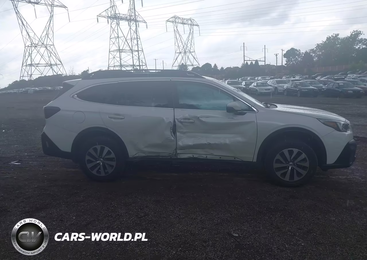 2020 Subaru Outback Premium VIN:4S4BTACC9L3136735 - 13