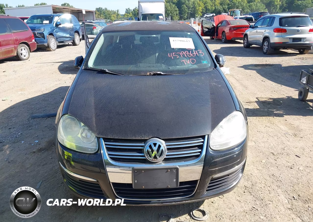 2010 Volkswagen Jetta VIN:3VWAX7AJ9AM072665 - 6
