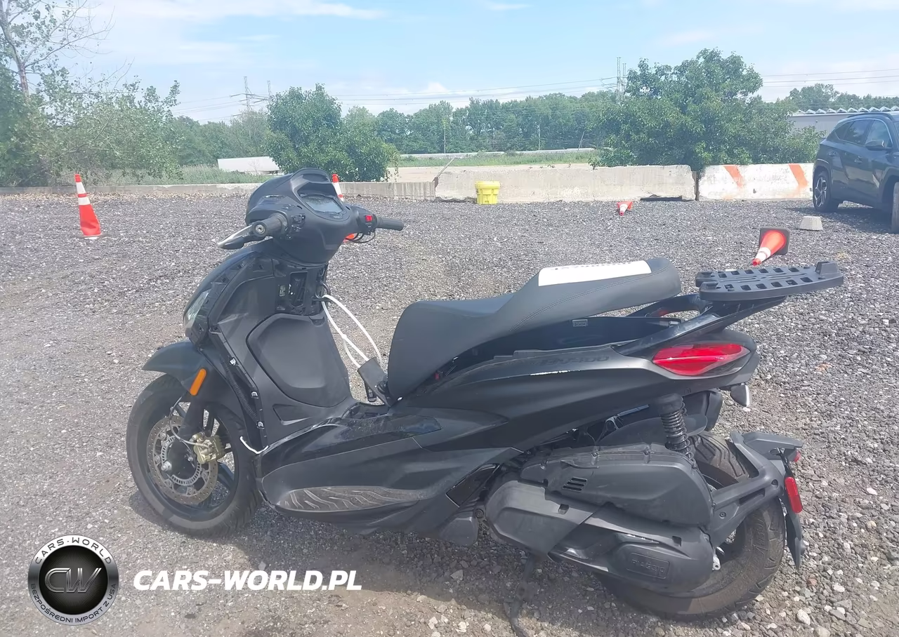 2024 Piaggio Bv 400 VIN:ZAPMD20U0R5000986 - 13