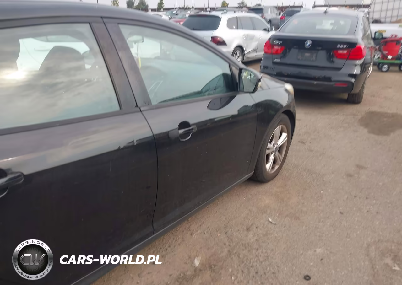 2013 Ford Focus Se VIN:1FADP3K2XDL338870 - 6