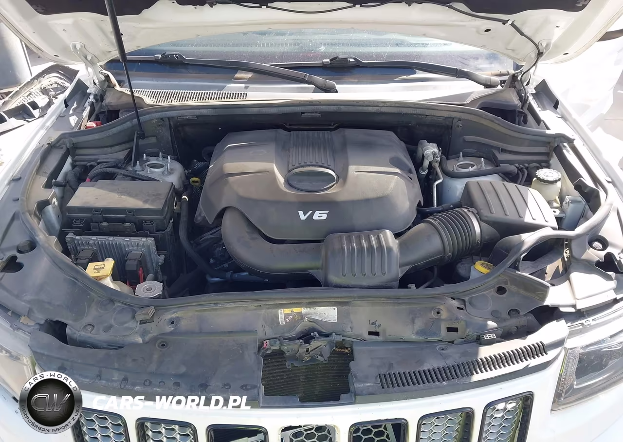2015 Jeep Grand Cherokee Altitude VIN:1C4RJFAG1FC228499 - 10