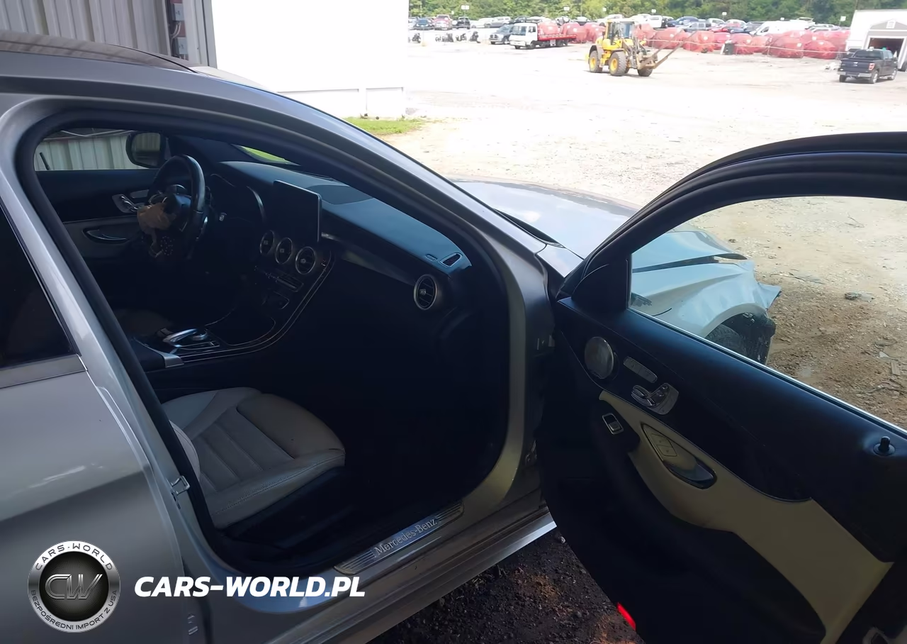 2015 Mercedes-Benz C 300 Sport 4Matic VIN:55SWF4KB6FU063174 - 5