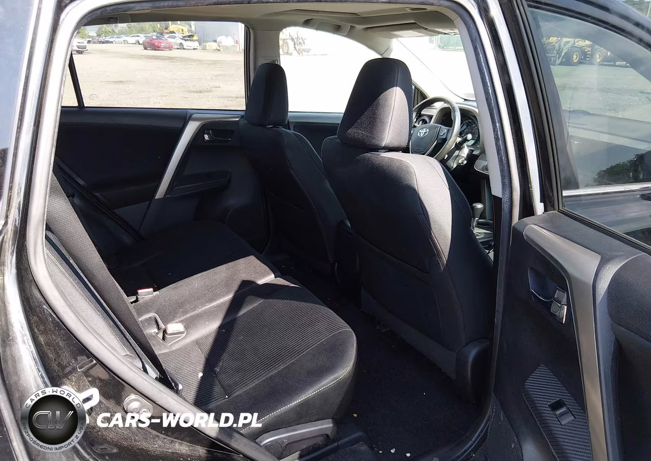 2015 Toyota Rav4 Xle VIN:2T3RFREV6FW286729 - 8