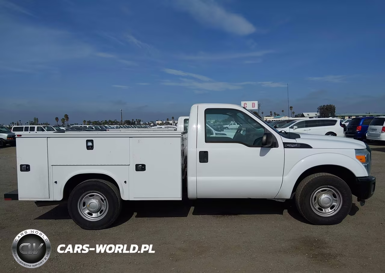 2016 Ford F-250 Xl VIN:1FDBF2A69GED31139 - 13