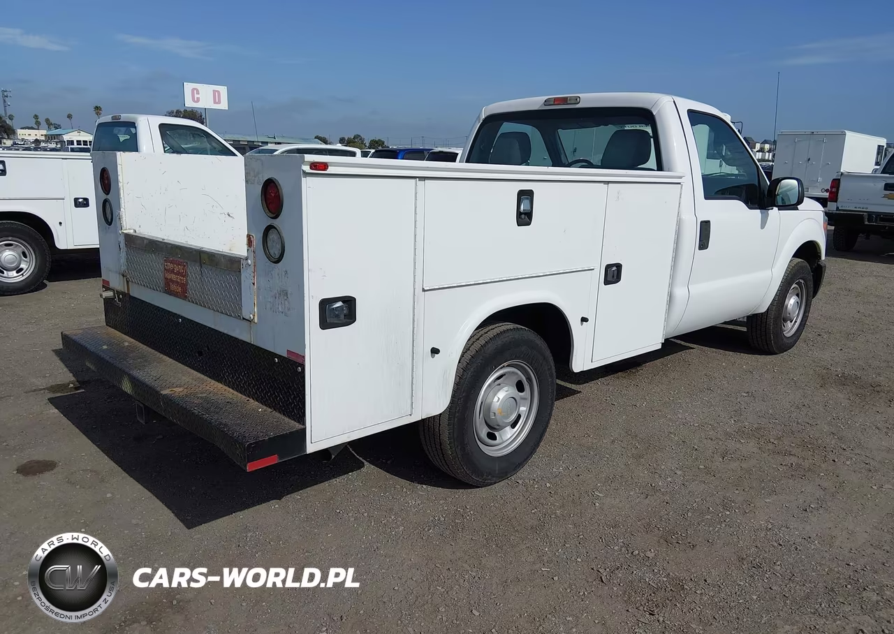 2016 Ford F-250 Xl VIN:1FDBF2A69GED31139 - 4