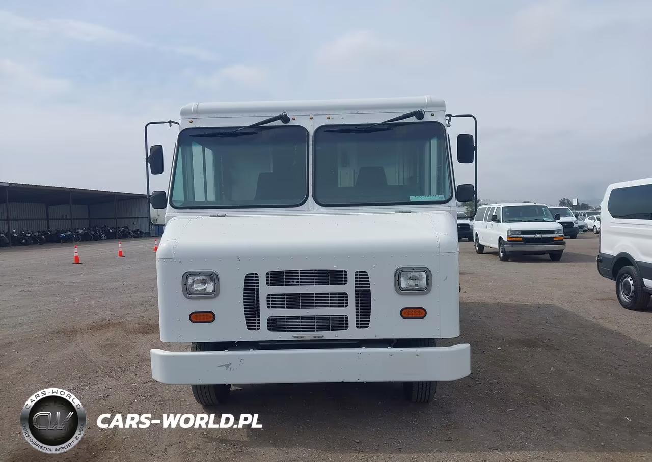 2018 Ford E-350 Stripped VIN:1FC3E3K62JDC36757 - 13