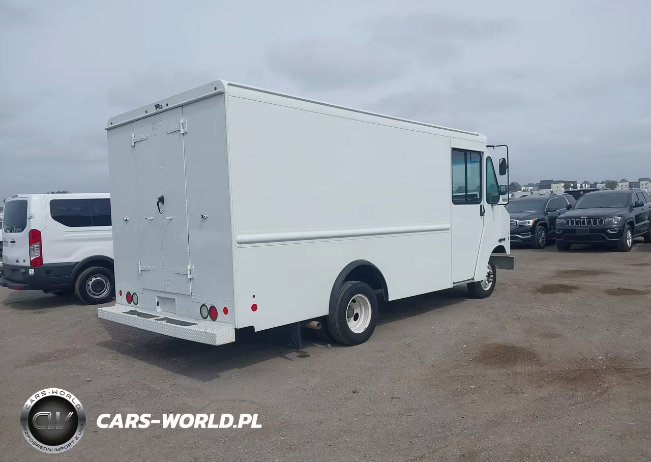 2018 Ford E-350 Stripped VIN:1FC3E3K62JDC36757 - 4