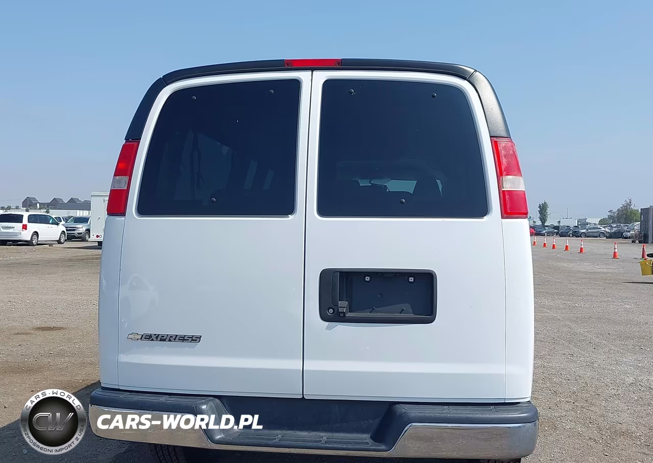 2017 Chevrolet Express 3500 Lt VIN:1GAZGPFF6H1273675 - 17