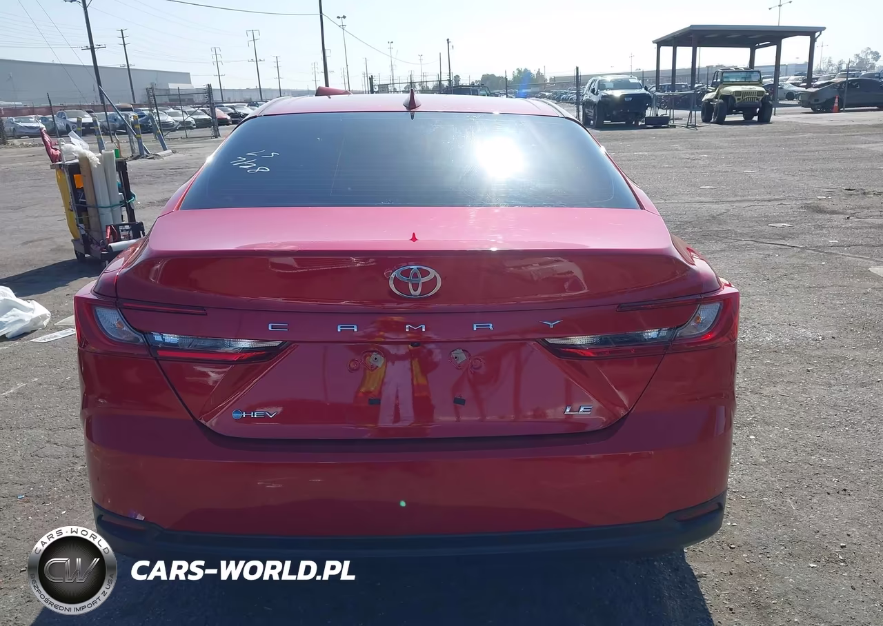 2025 Toyota Camry Le VIN:4T1DAACK6SU099528 - 16