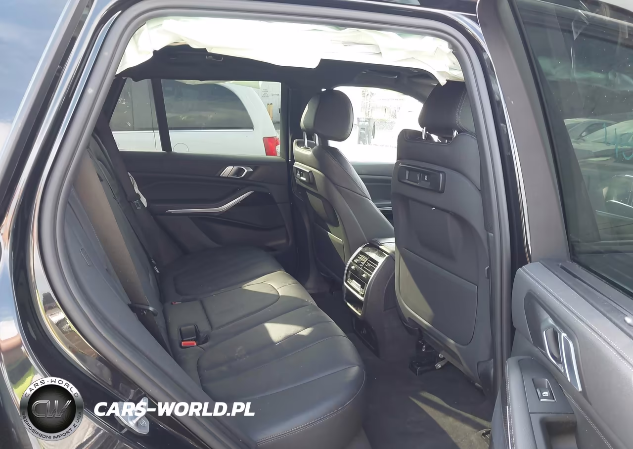 2019 BMW X5 xDrive40I VIN:5UXCR6C51KLL23051 - 8