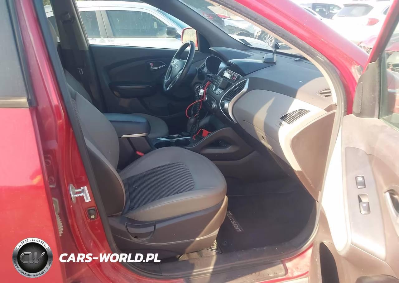 2012 Hyundai Tucson Gls VIN:KM8JU3AC2CU535021 - 5