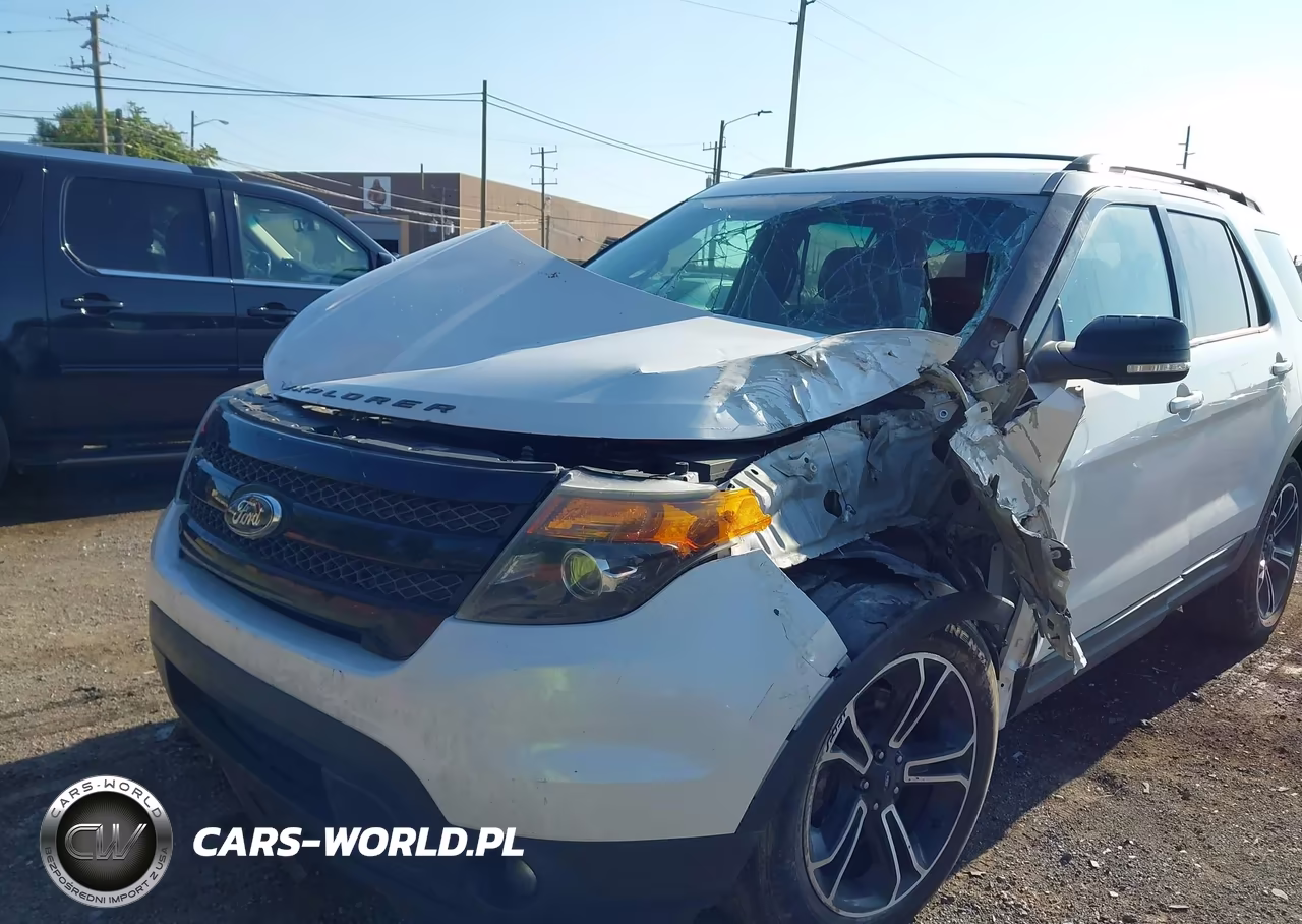 2015 Ford Explorer Sport VIN:1FM5K8GT6FGC61580 - 18