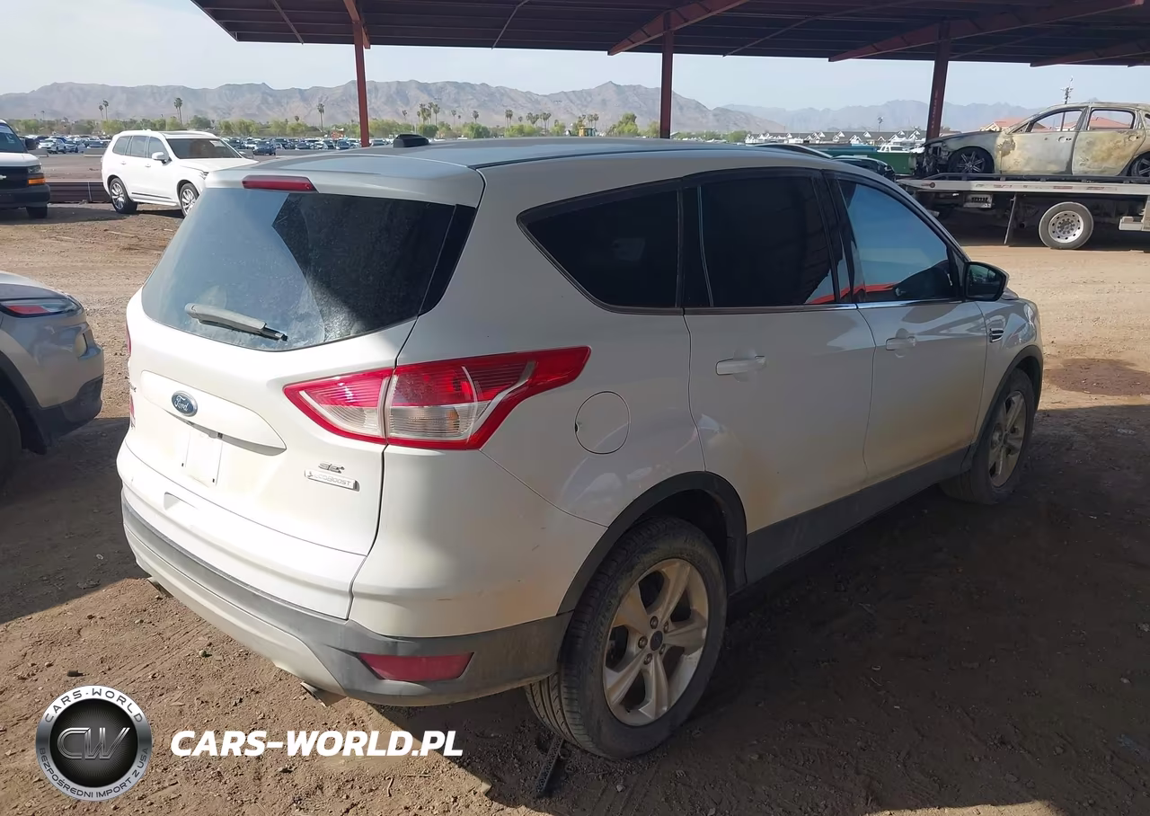 2015 Ford Escape Se VIN:1FMCU0GX7FUC89217 - 4