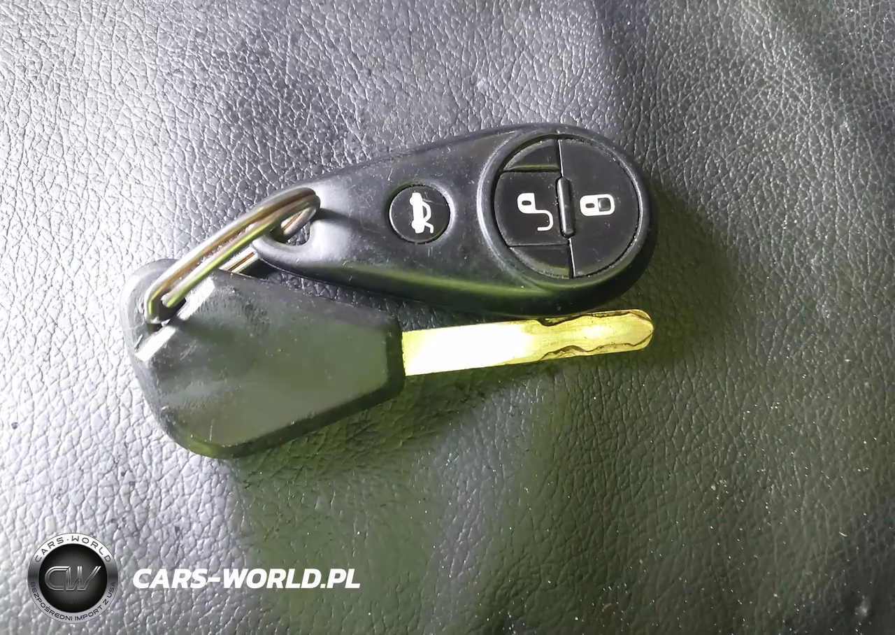 2011 Subaru Outback 2.5I Premium VIN:4S4BRCCC7B3330740 - 11