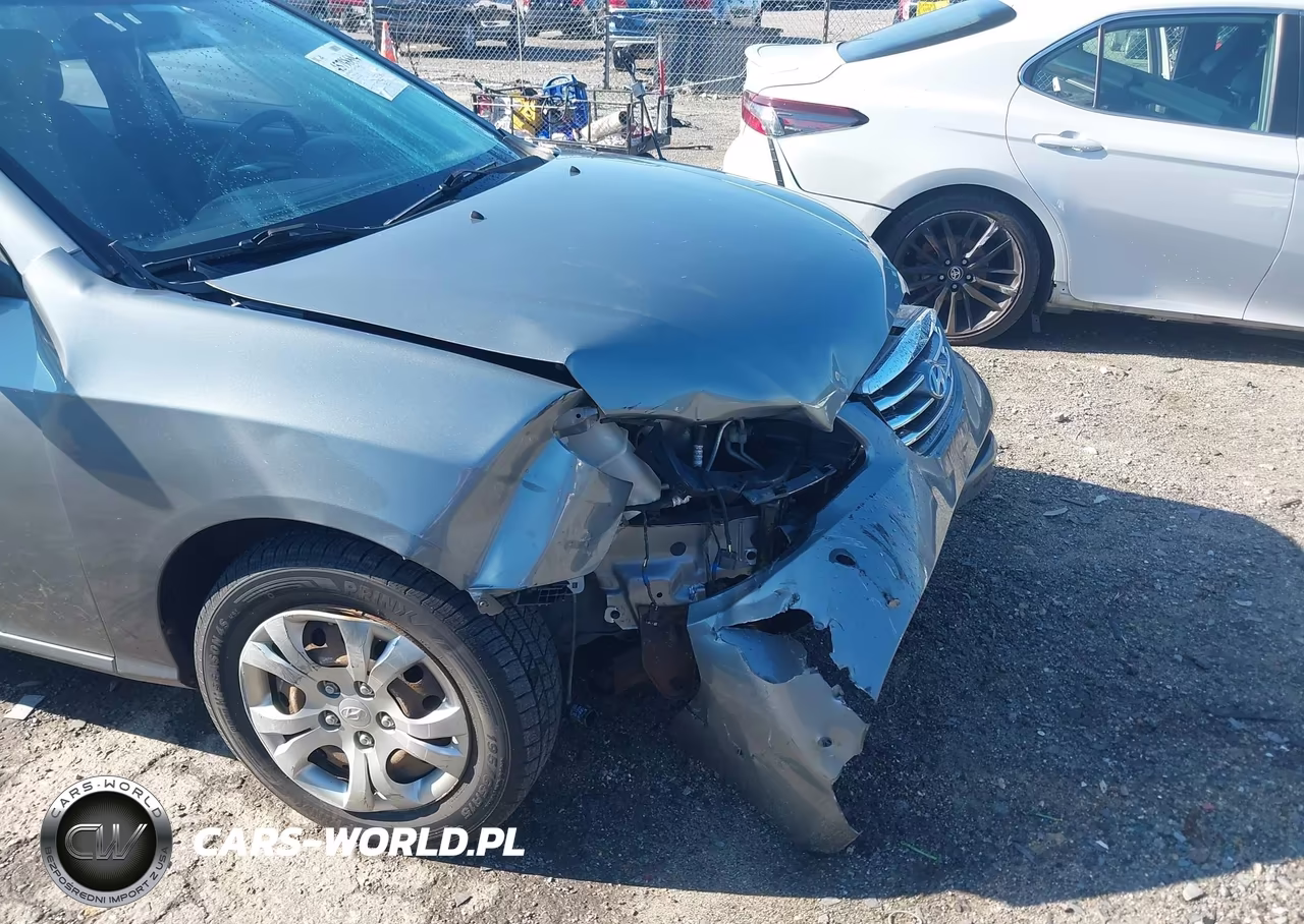 2010 Hyundai Elantra Gls VIN:KMHDU4AD2AU828765 - 14