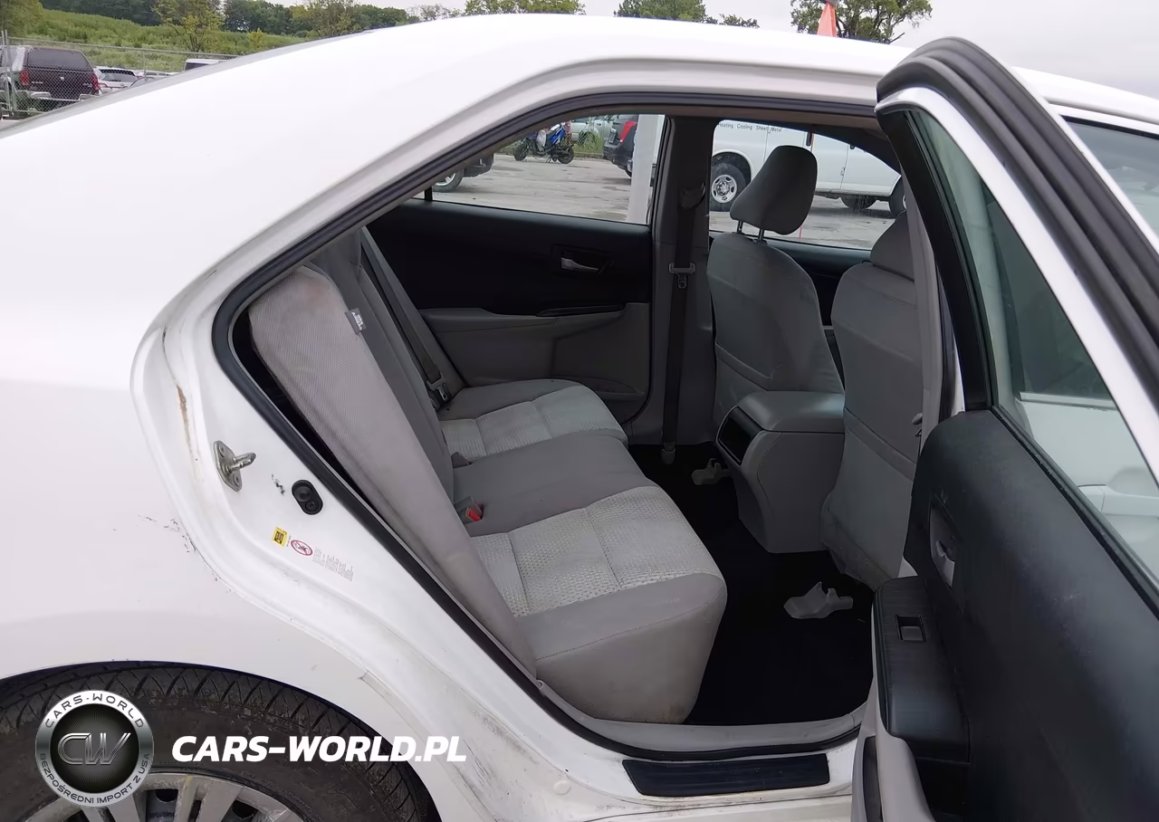 2014 Toyota Camry Le VIN:4T4BF1FKXER364319 - 8