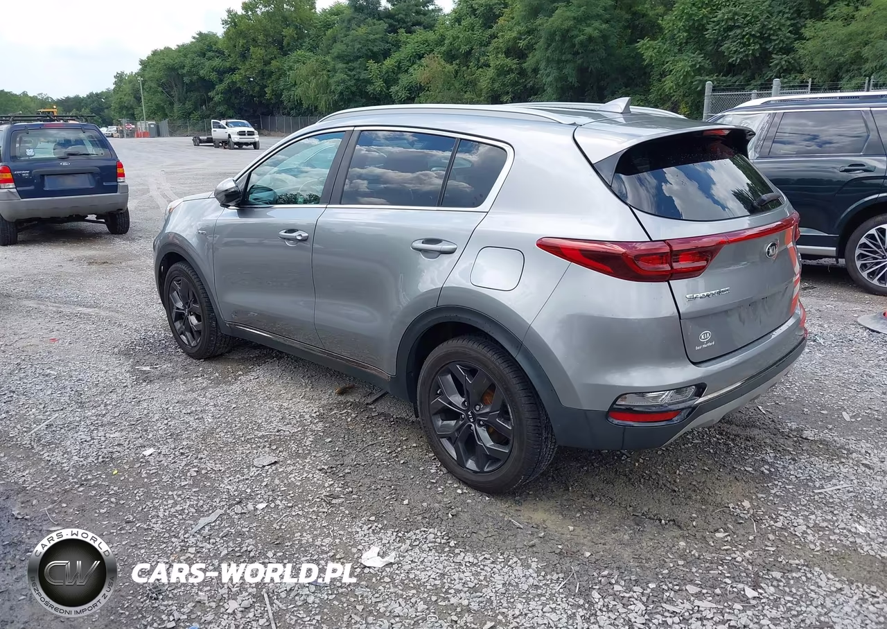 2020 Kia Sportage S VIN:KNDP6CAC5L7748147 - 3