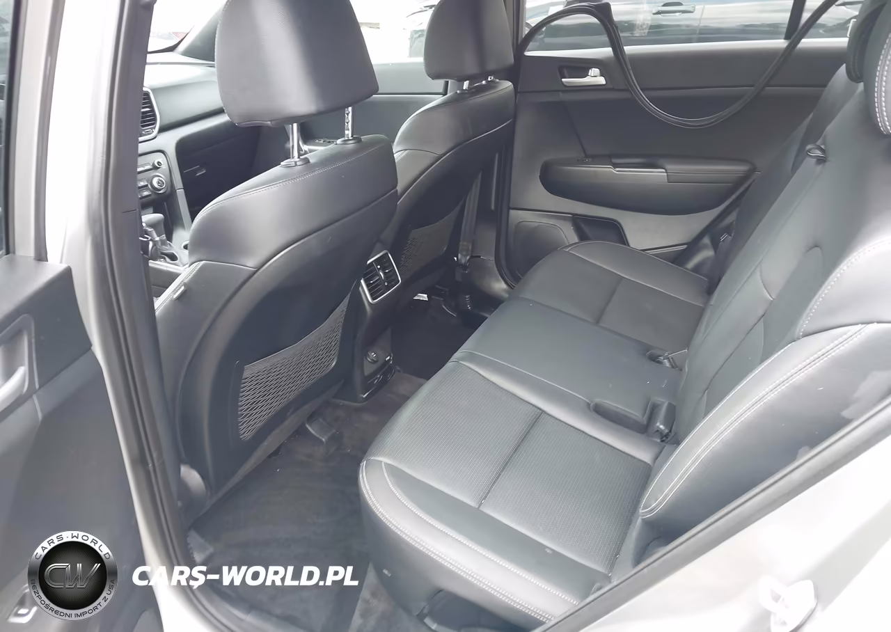 2020 Kia Sportage S VIN:KNDP6CAC5L7748147 - 8