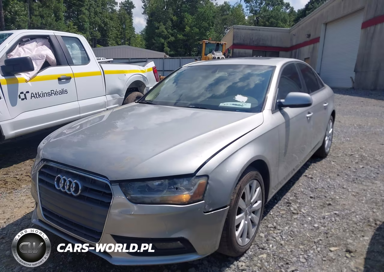 2014 Audi A4 2.0T Premium VIN:WAUAFAFL2EN000597 - 2