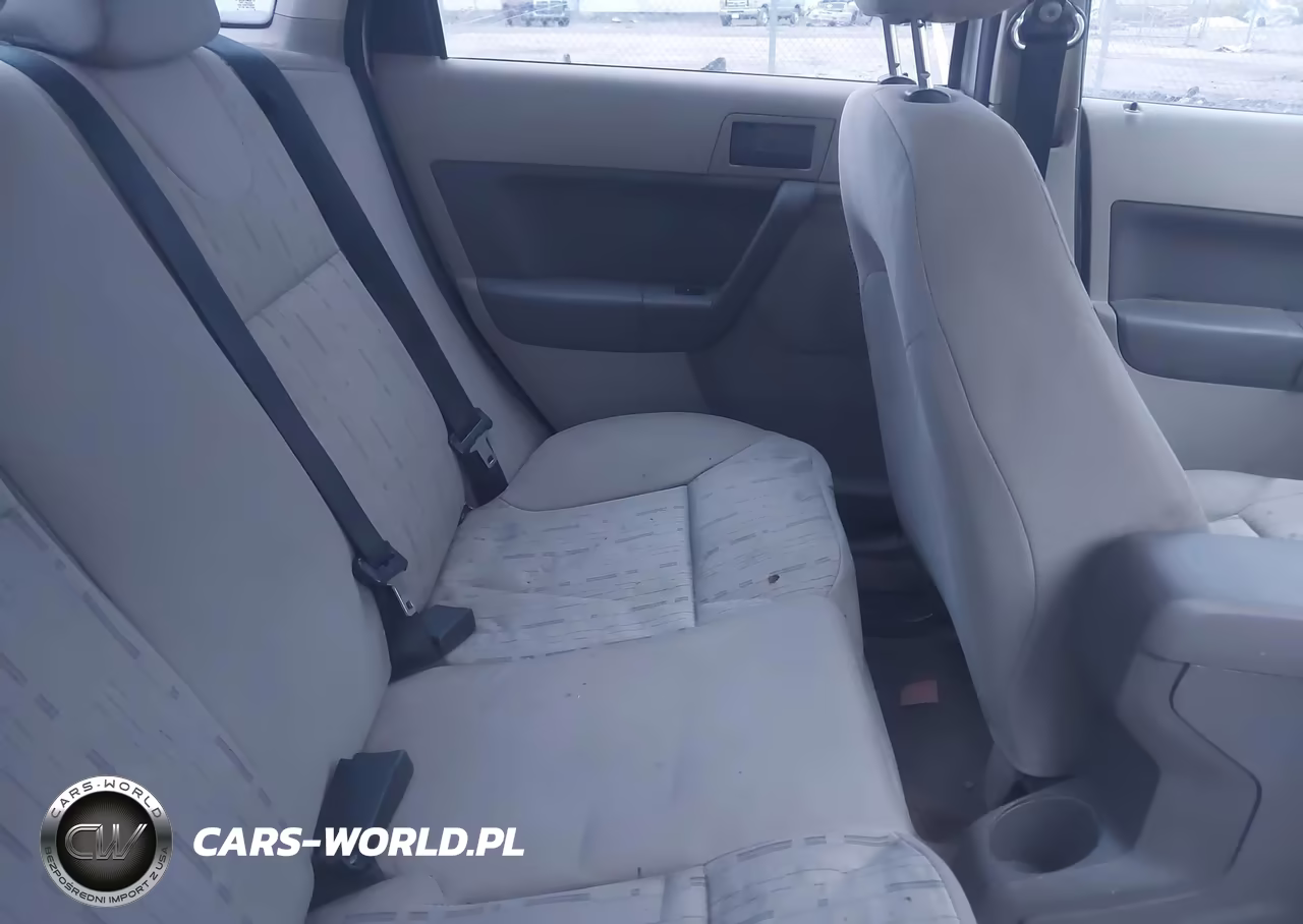 2009 Ford Focus Se VIN:1FAHP35N39W133792 - 8