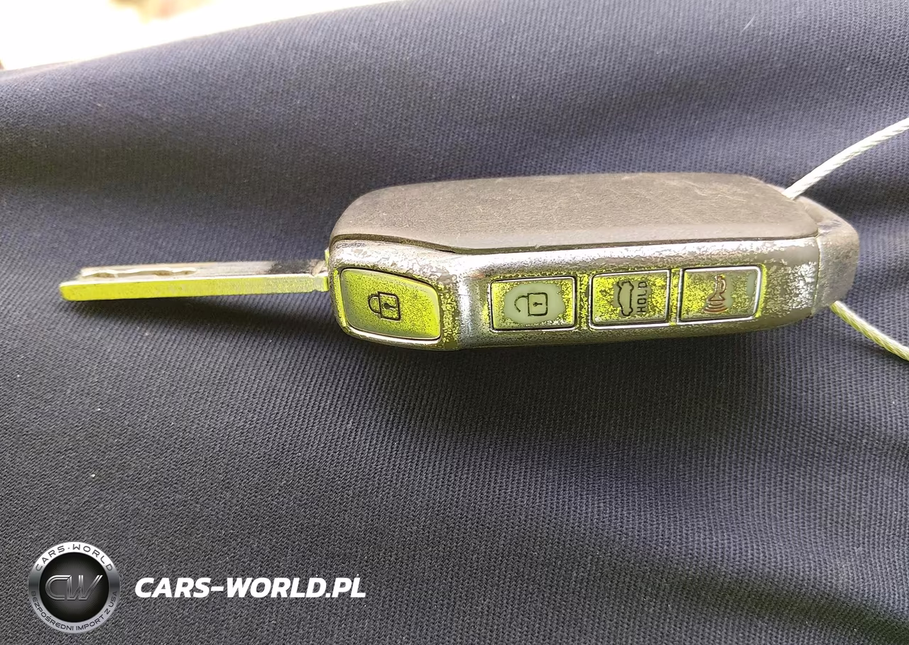 2019 Kia Forte Lxs VIN:3KPF24AD4KE058782 - 11
