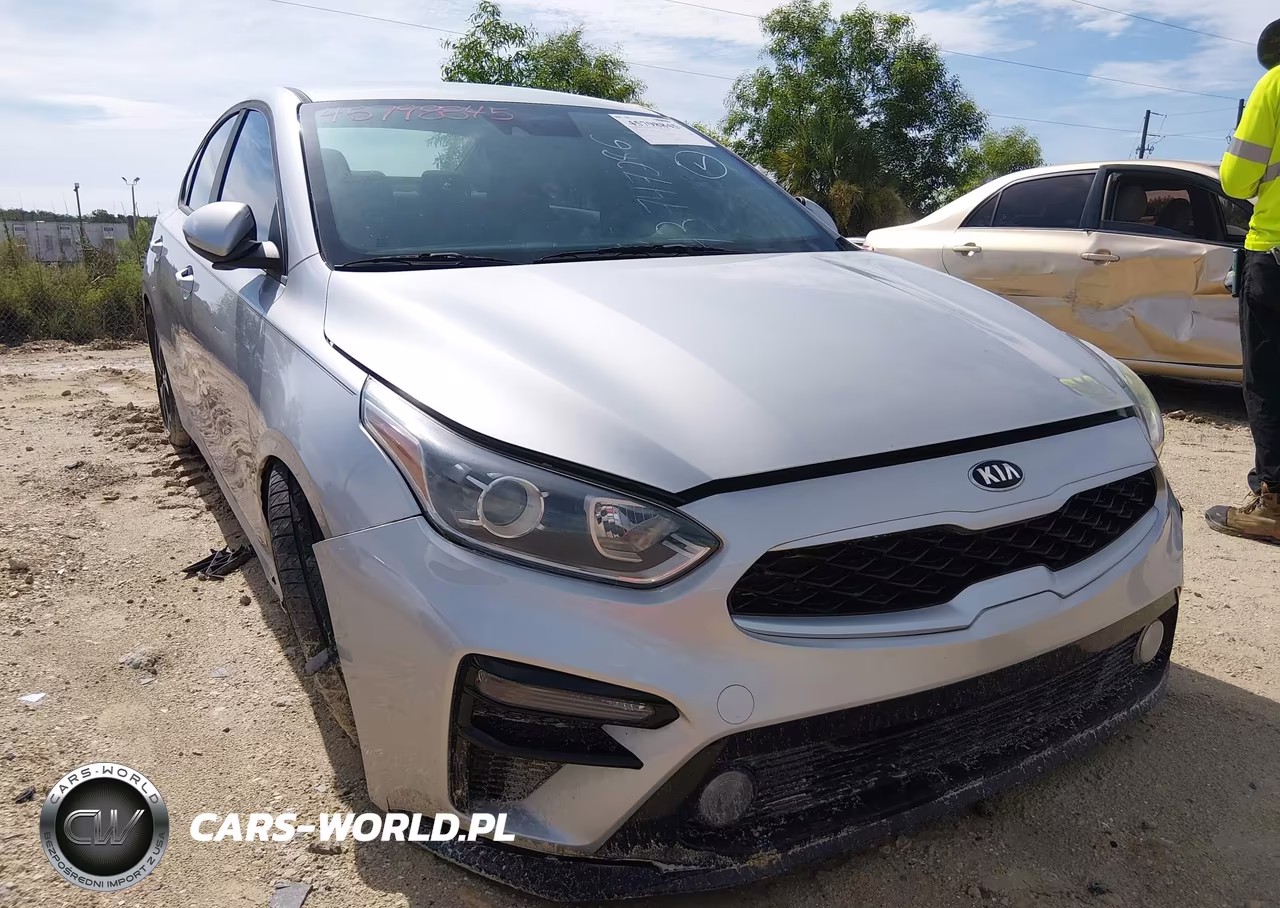 2019 Kia Forte Lxs VIN:3KPF24AD4KE058782 - 6