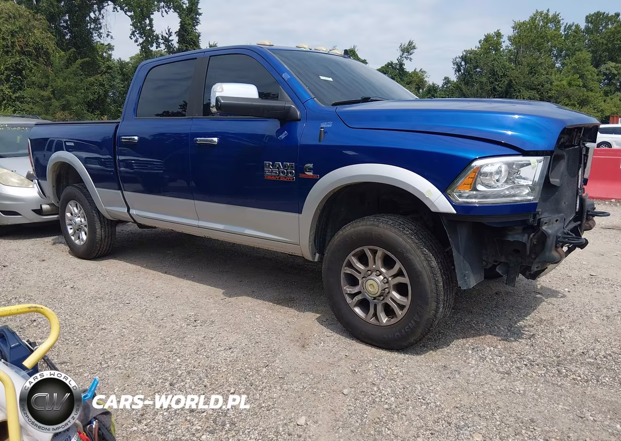 2016 Ram 2500 Laramie VIN:3C6UR5FL6GG255450 - 1