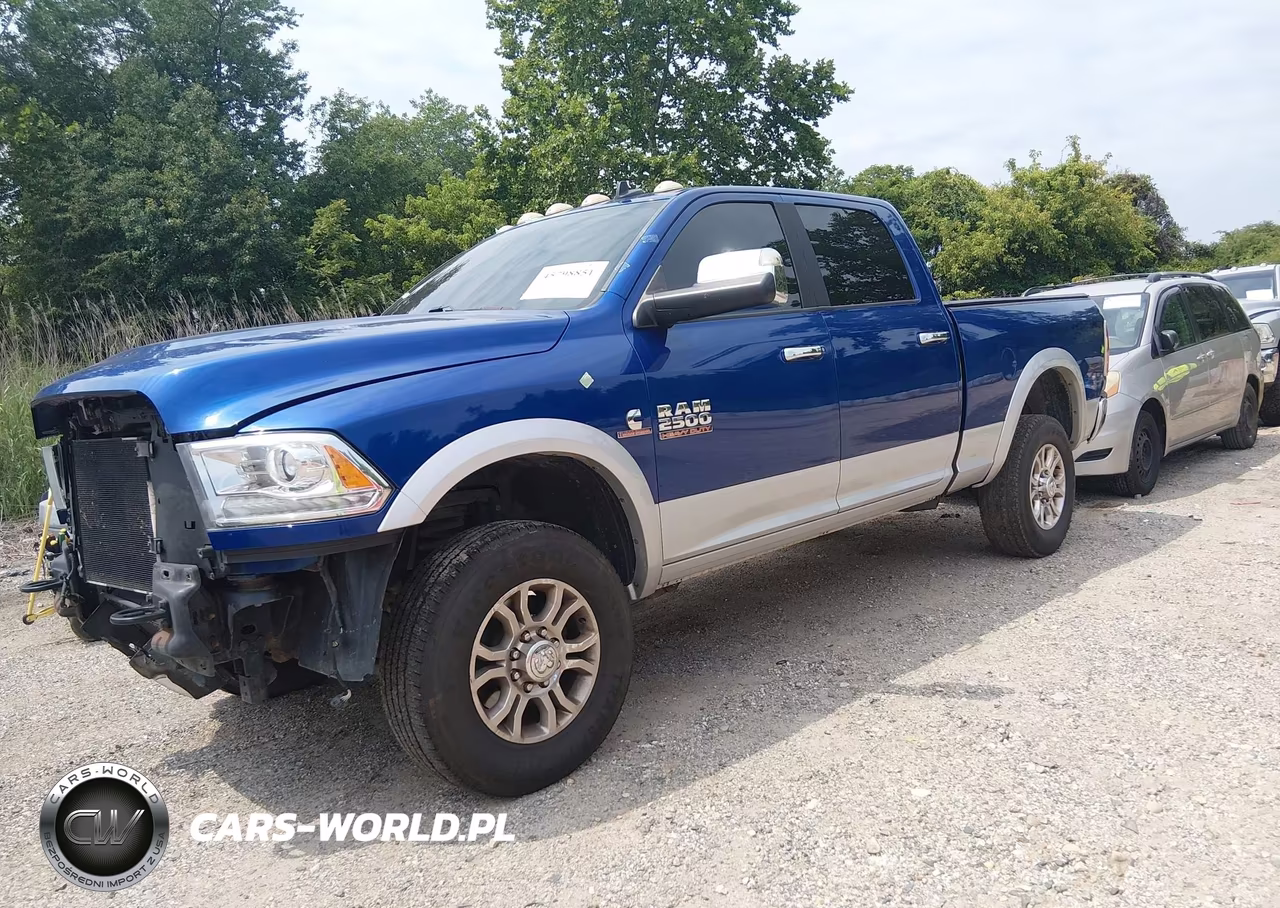2016 Ram 2500 Laramie VIN:3C6UR5FL6GG255450 - 2