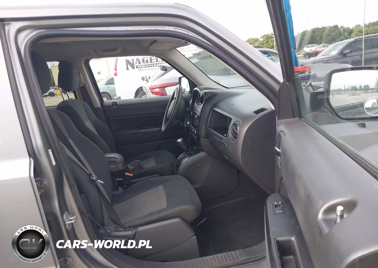 2011 Jeep Patriot Sport VIN:1J4NT1GB2BD248850 - 5