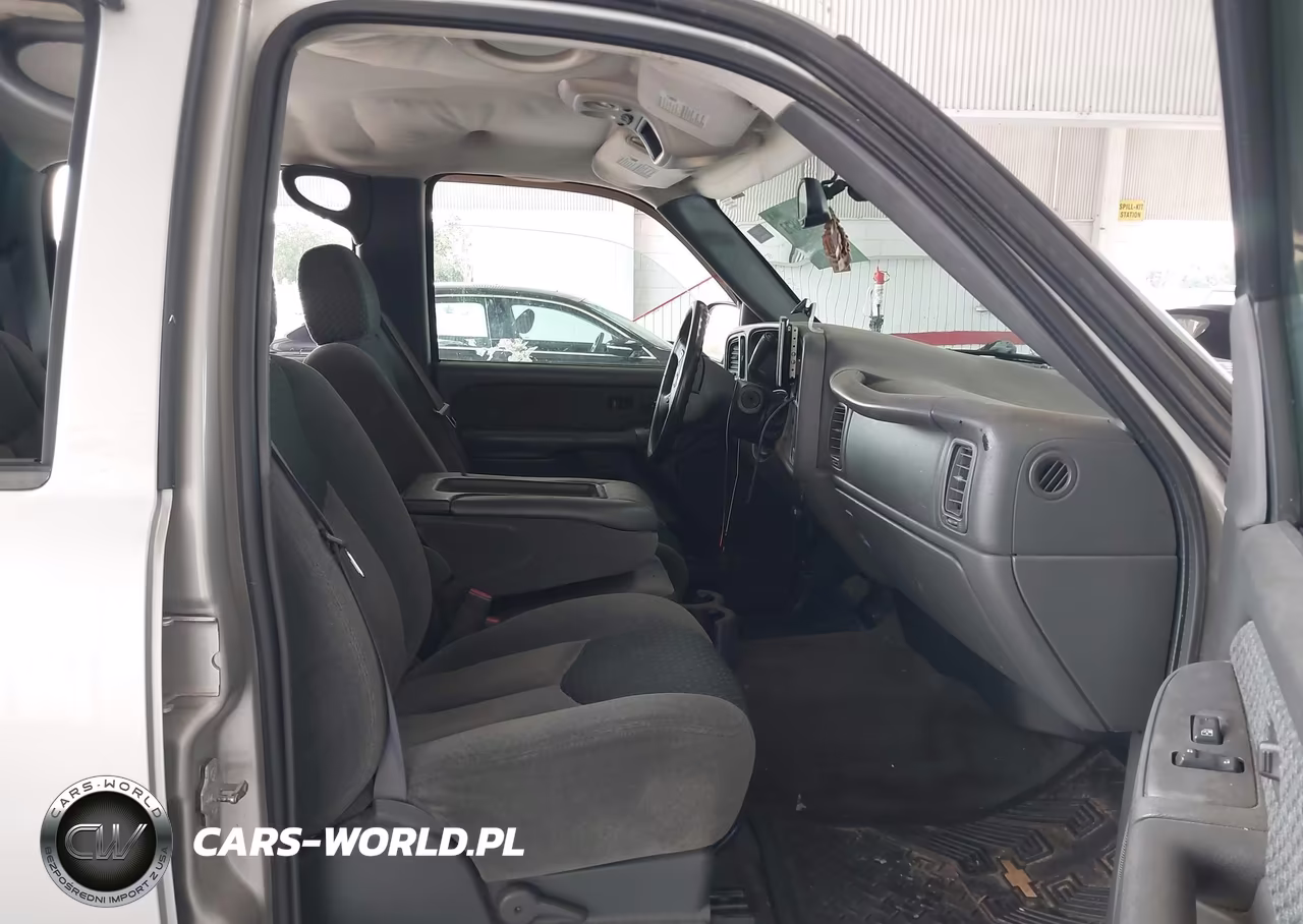 2004 Chevrolet Avalanche 1500 VIN:3GNEC12T14G255615 - 5