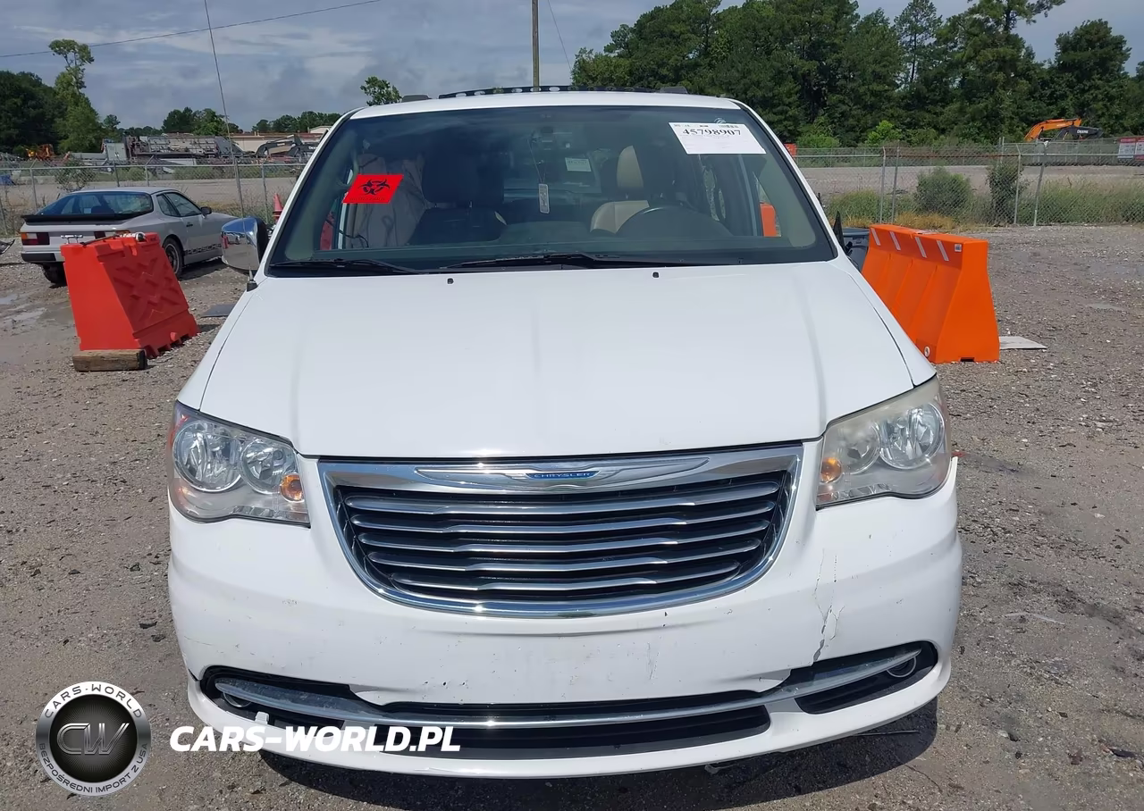 2016 Chrysler Town & Country Touring-L Anniversary Edition VIN:2C4RC1CG1GR223421 - 12