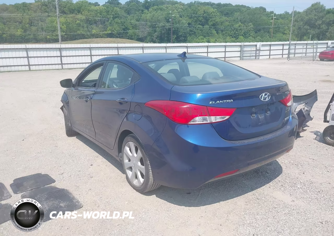 2013 Hyundai Elantra Limited VIN:KMHDH4AE5DU676255 - 3