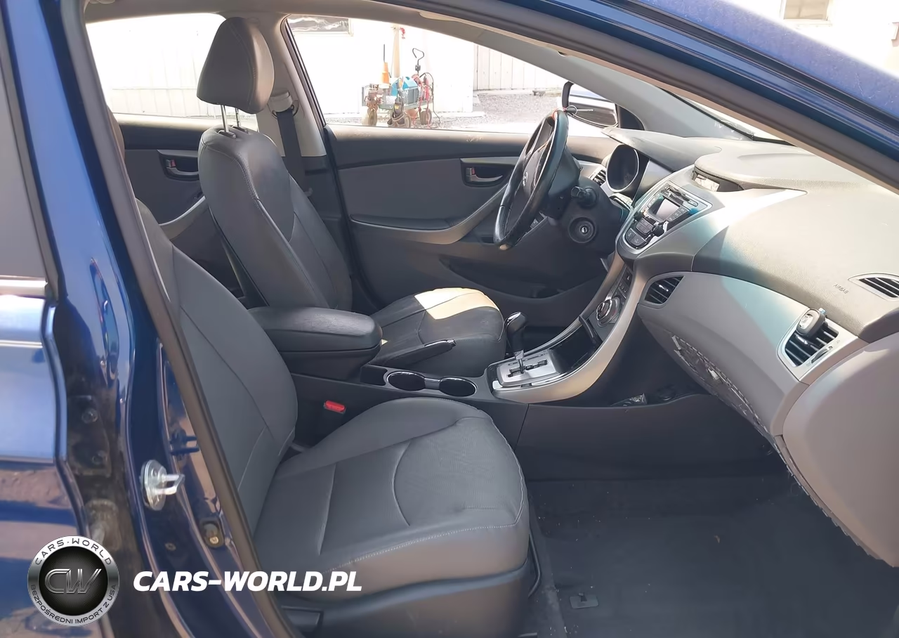 2013 Hyundai Elantra Limited VIN:KMHDH4AE5DU676255 - 5