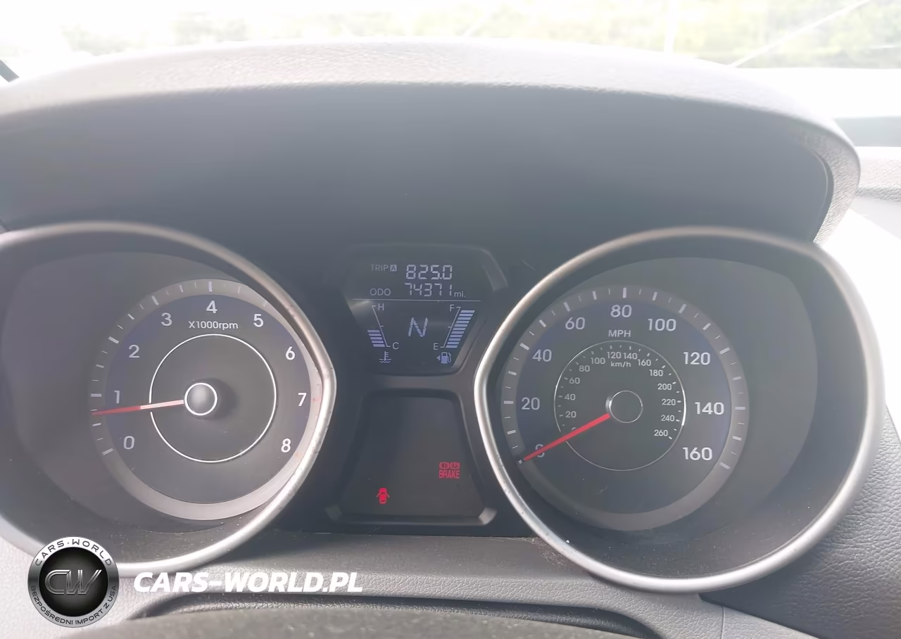 2013 Hyundai Elantra Limited VIN:KMHDH4AE5DU676255 - 7