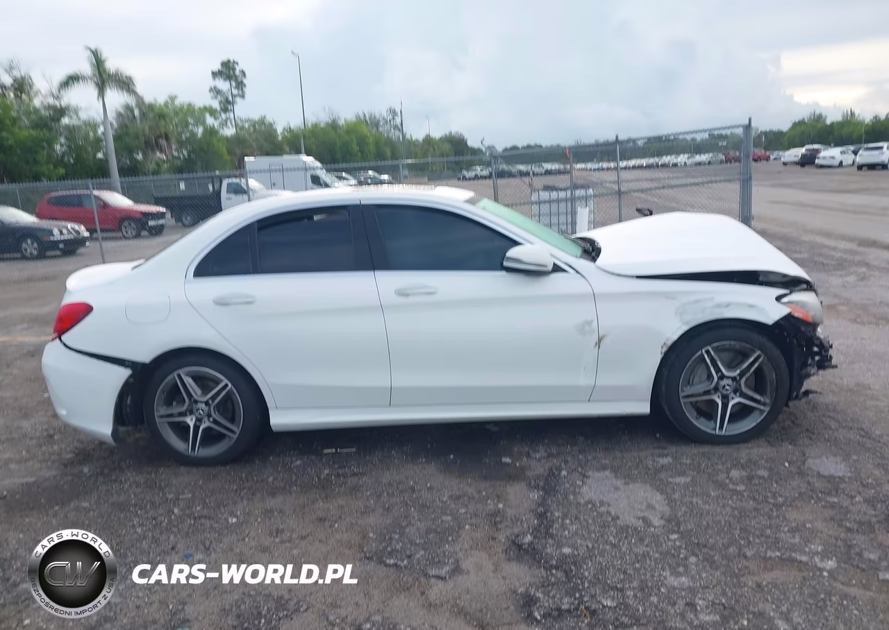 2020 Mercedes-Benz C 300 4Matic VIN:WDDWF8EB5LR561155 - 14