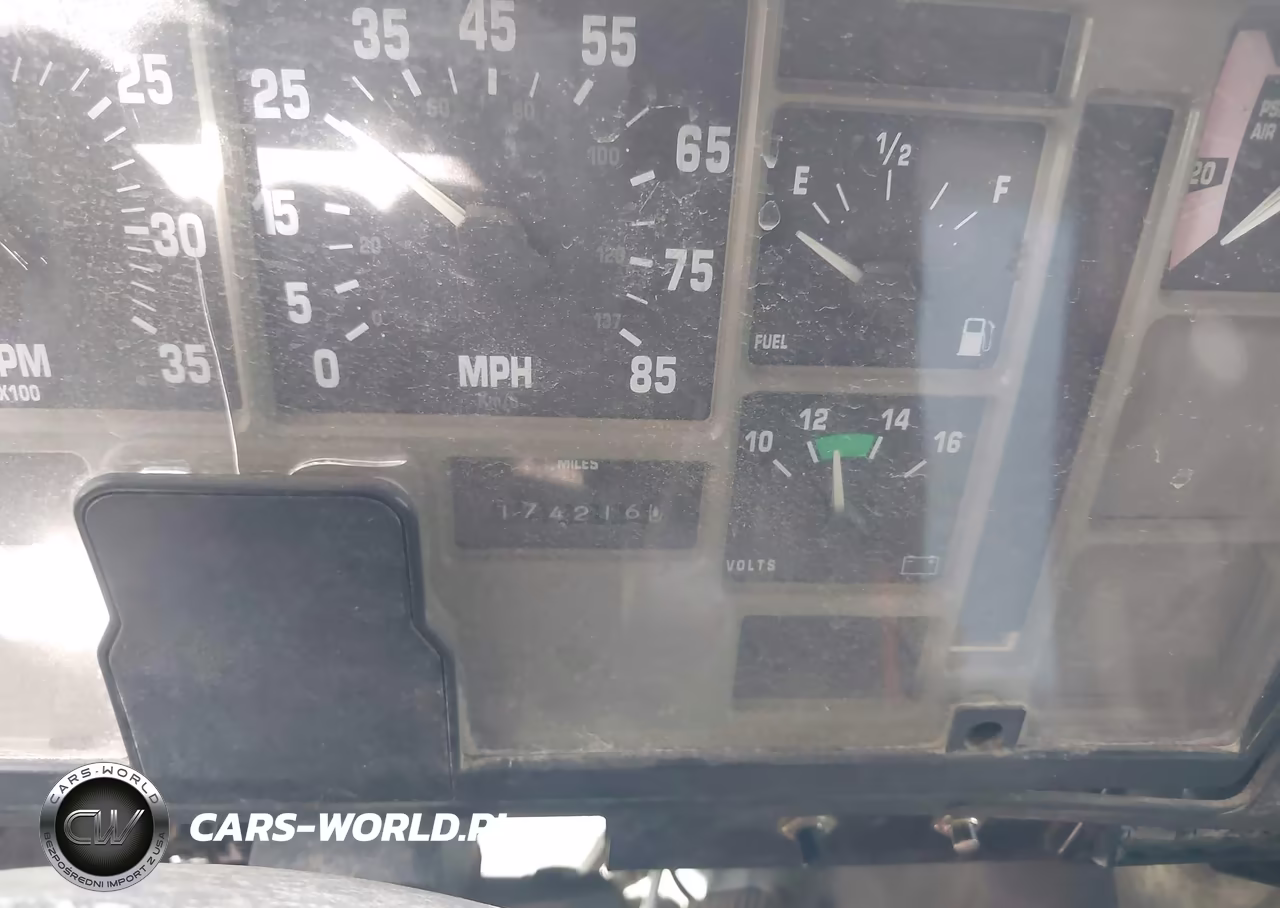 2001 International 4000 4700 VIN:1HTSCAAL41H386779 - 5