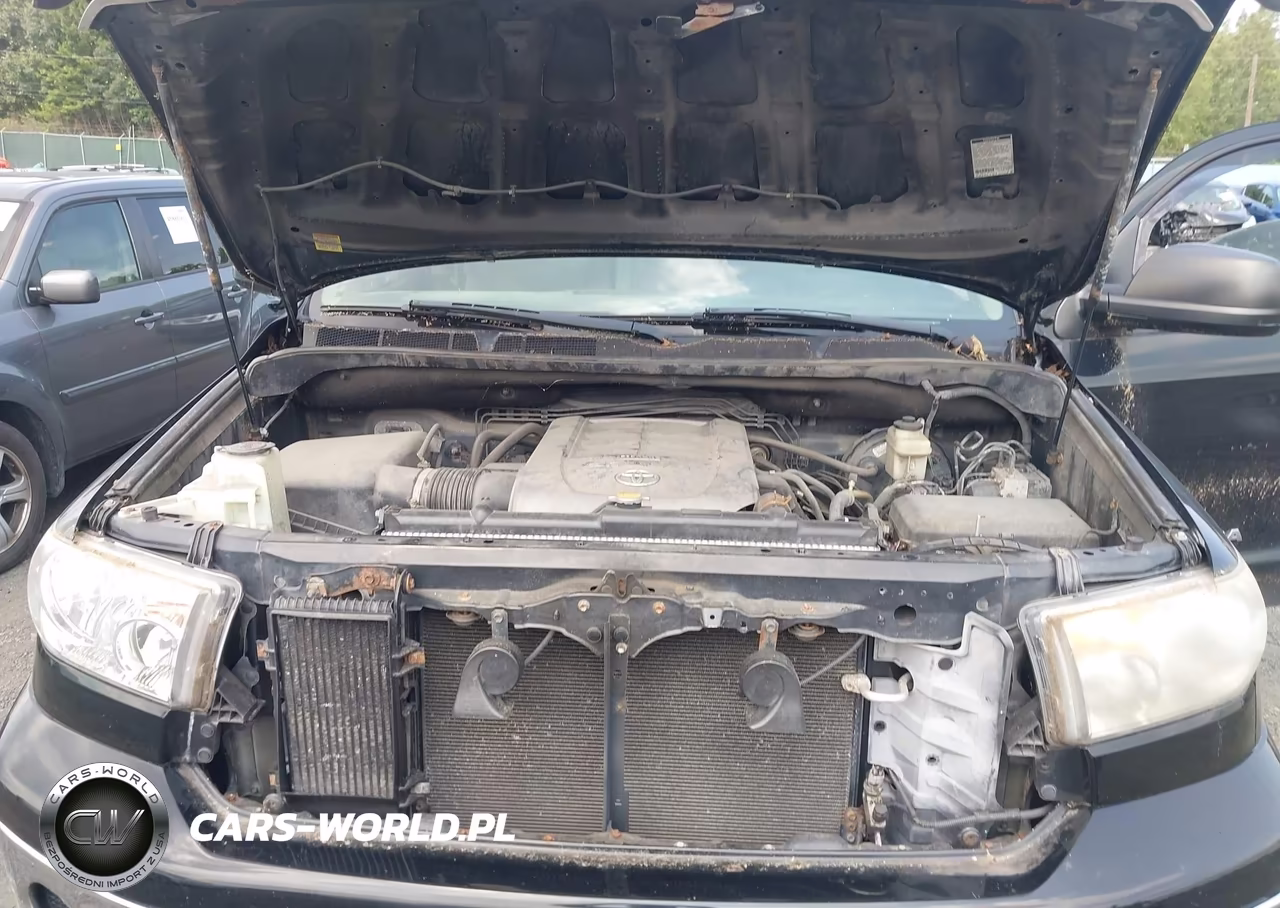 2008 Toyota Tundra Base 5.7L V8 VIN:5TBBV54138S509527 - 10
