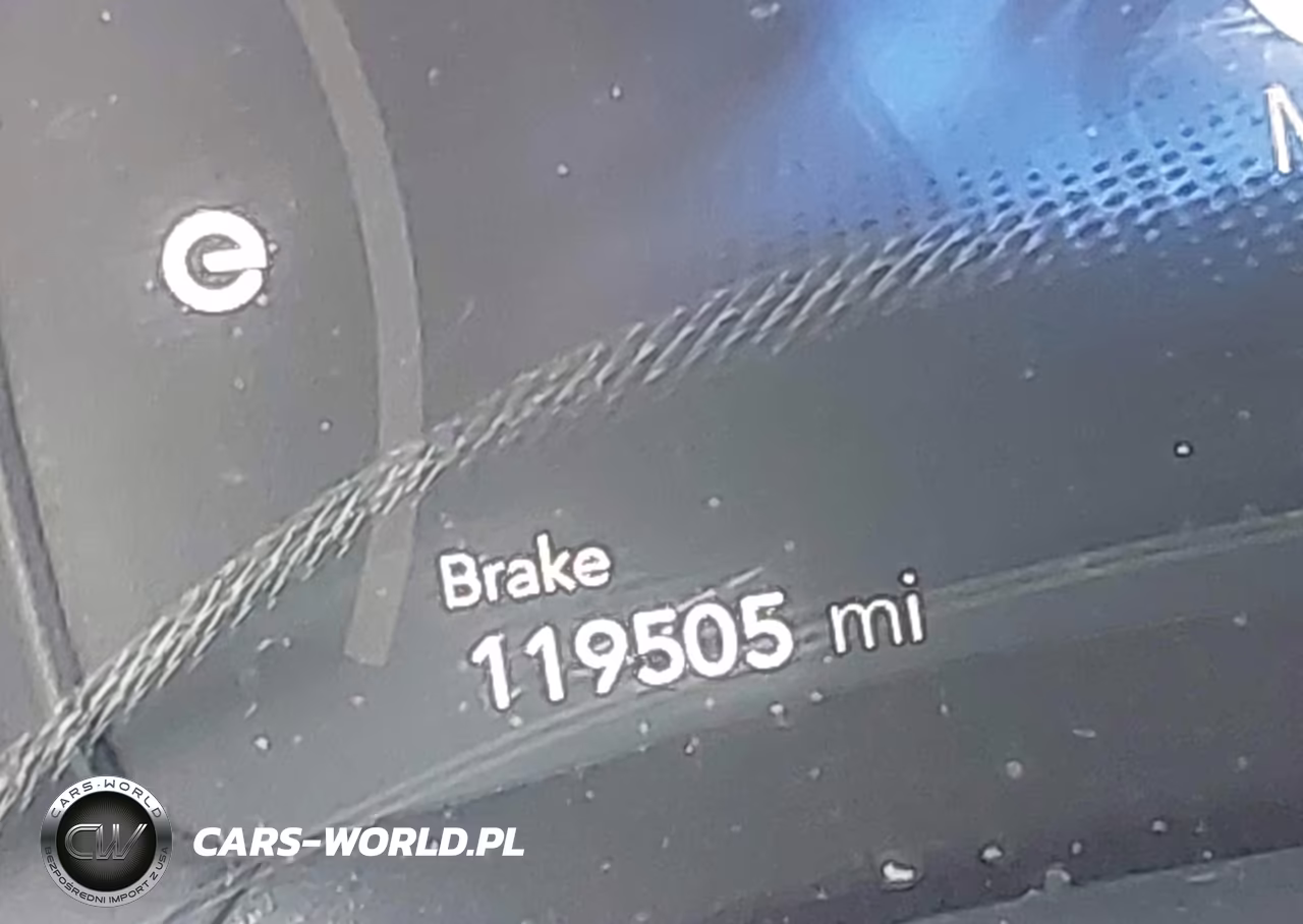 2022 Chrysler Pacifica Hybrid Touring L VIN:2C4RC1L78NR127296 - 15