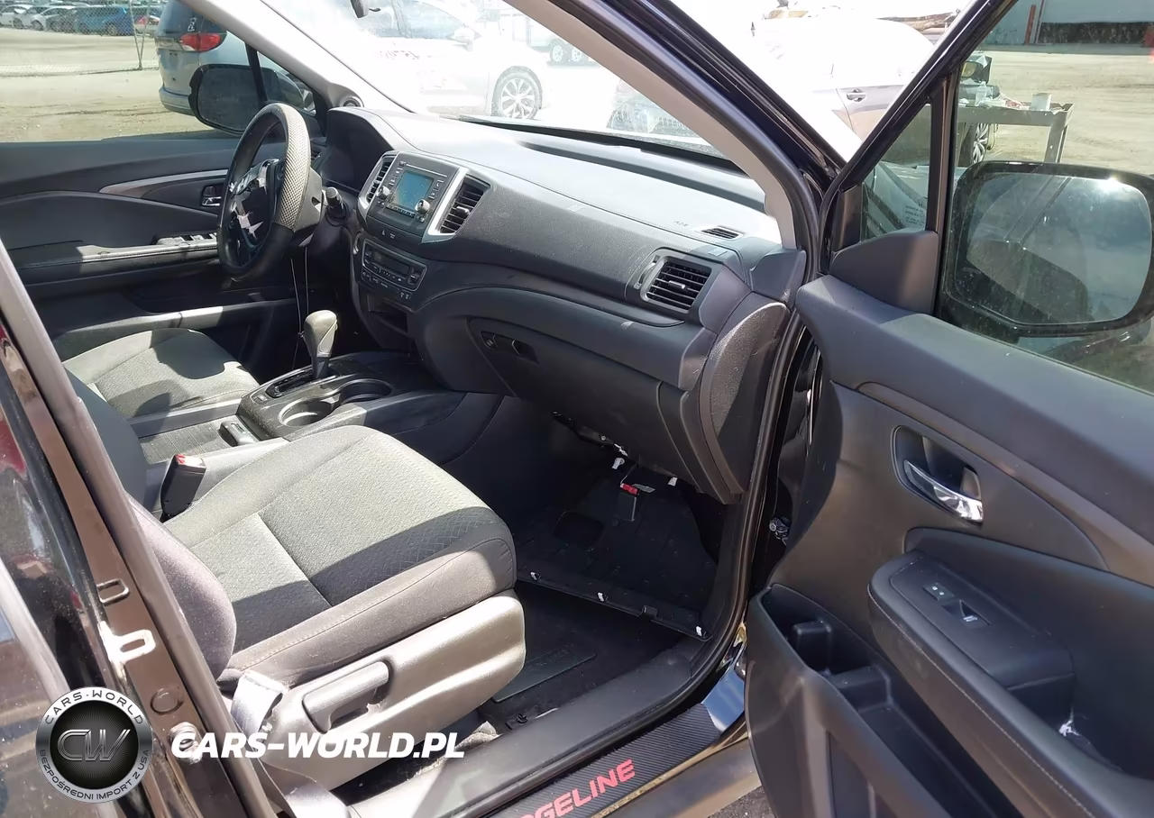 2018 Honda Ridgeline Sport VIN:5FPYK2F15JB002829 - 5