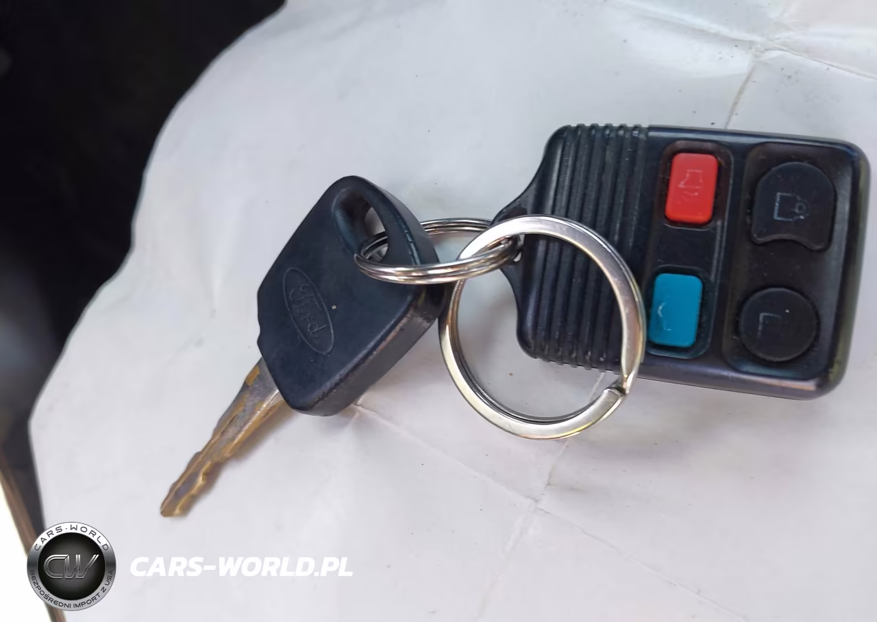 2004 Ford Mustang VIN:1FAFP406X4F221339 - 11