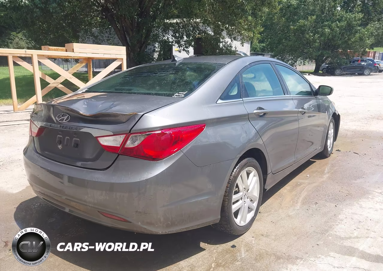 2012 Hyundai Sonata Gls VIN:5NPEB4AC0CH466728 - 4