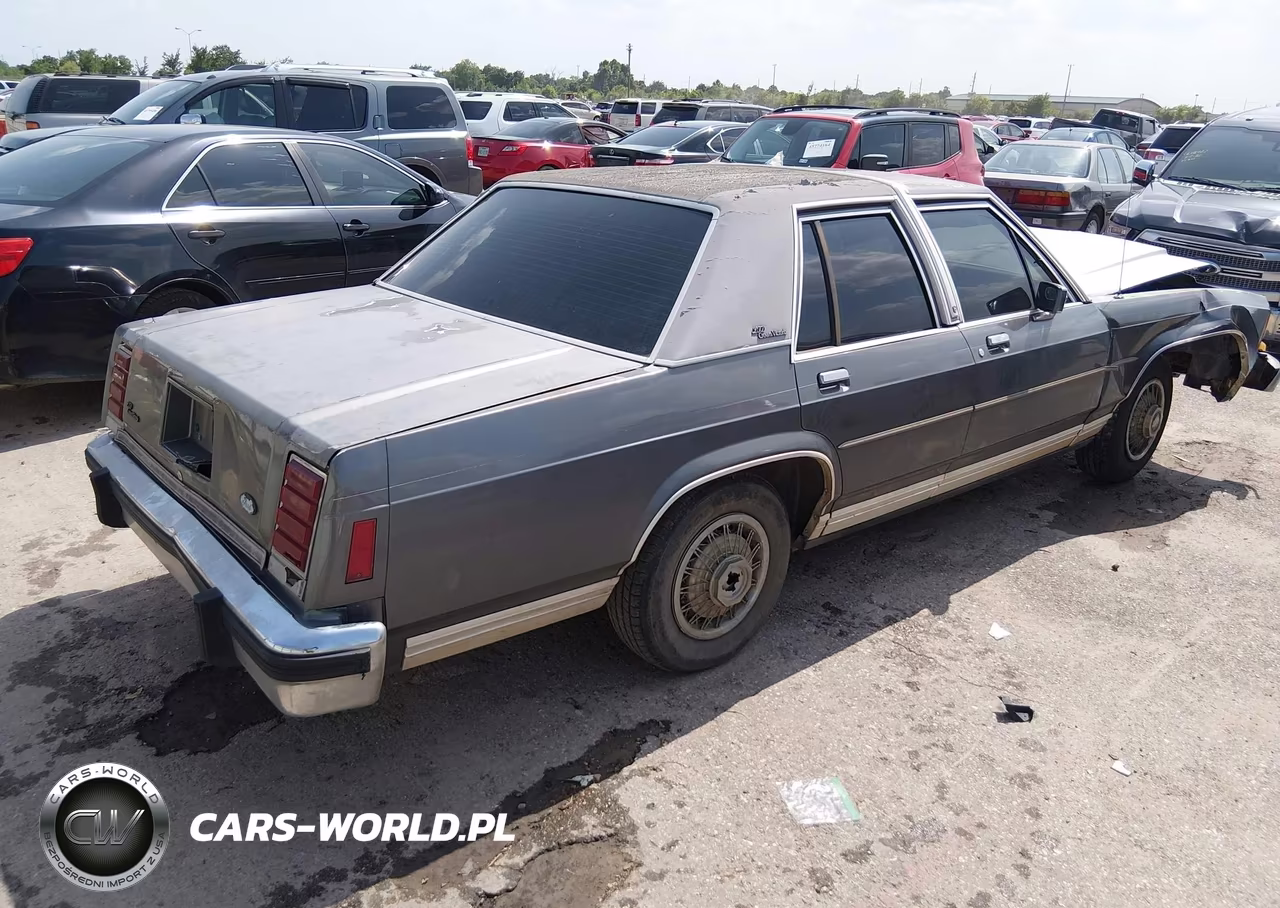 1987 Ford Crown Victoria Lx VIN:2FABP74F7HX100773 - 4