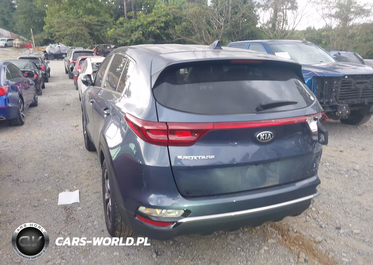 2020 Kia Sportage Lx VIN:KNDPM3AC5L7812404 - 3
