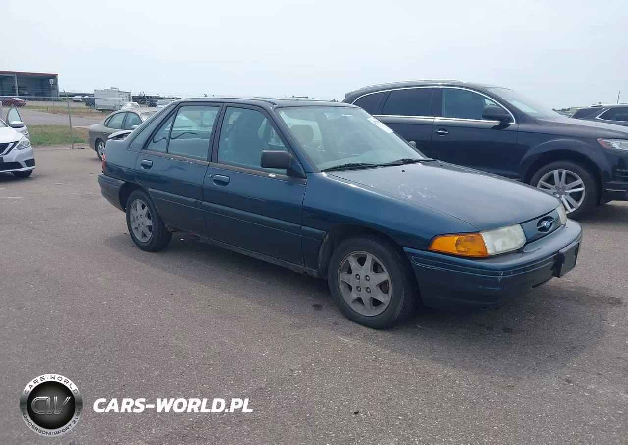 1996 Ford Escort Lx