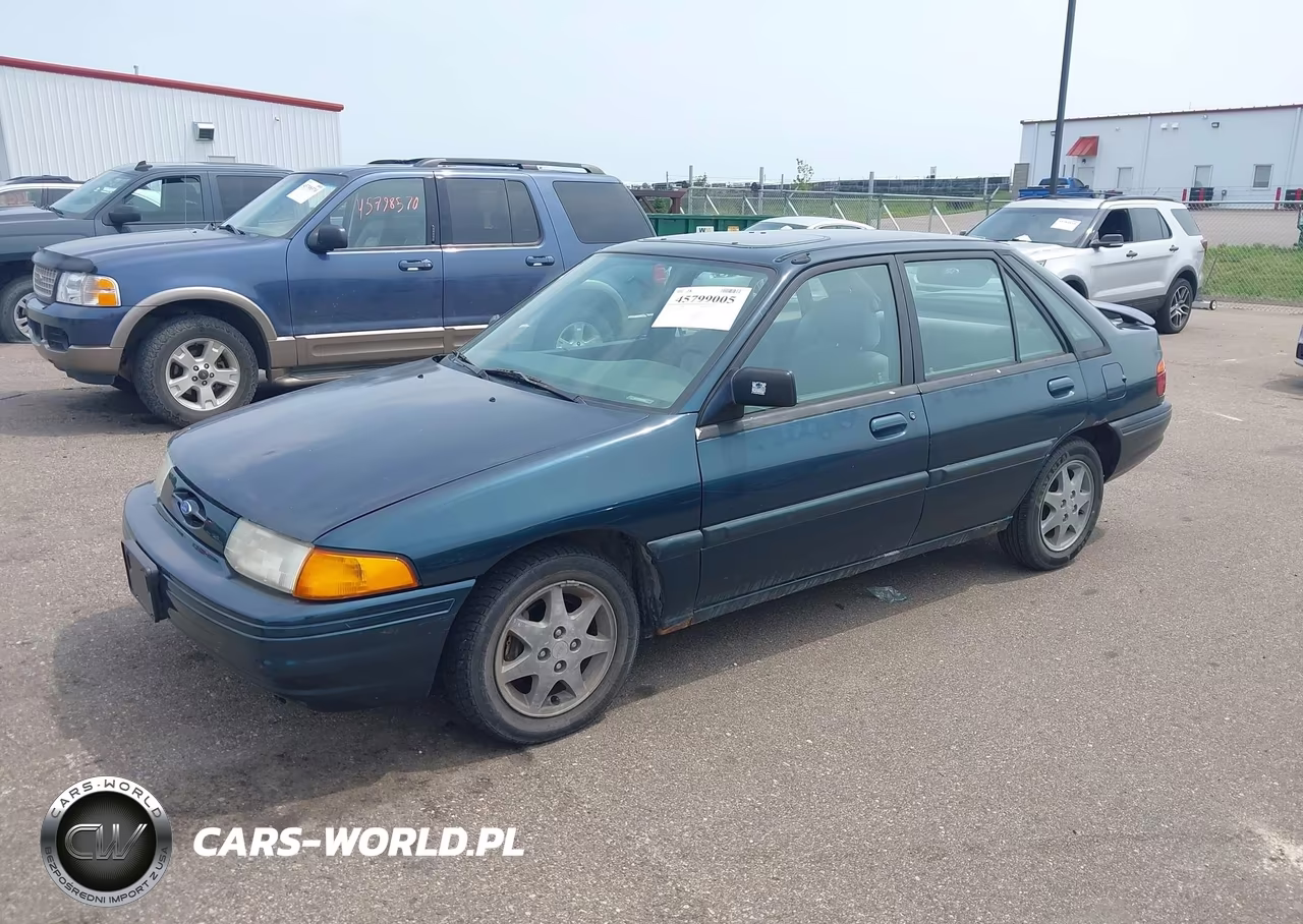 1996 Ford Escort Lx VIN:1FASP14J8TW135795 - 2