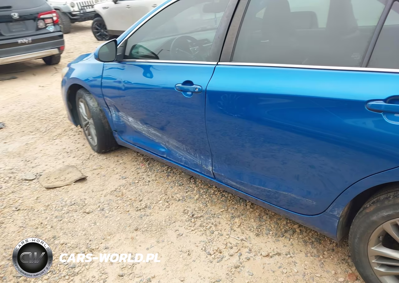 2017 Toyota Camry Se VIN:4T1BF1FK1HU699533 - 6
