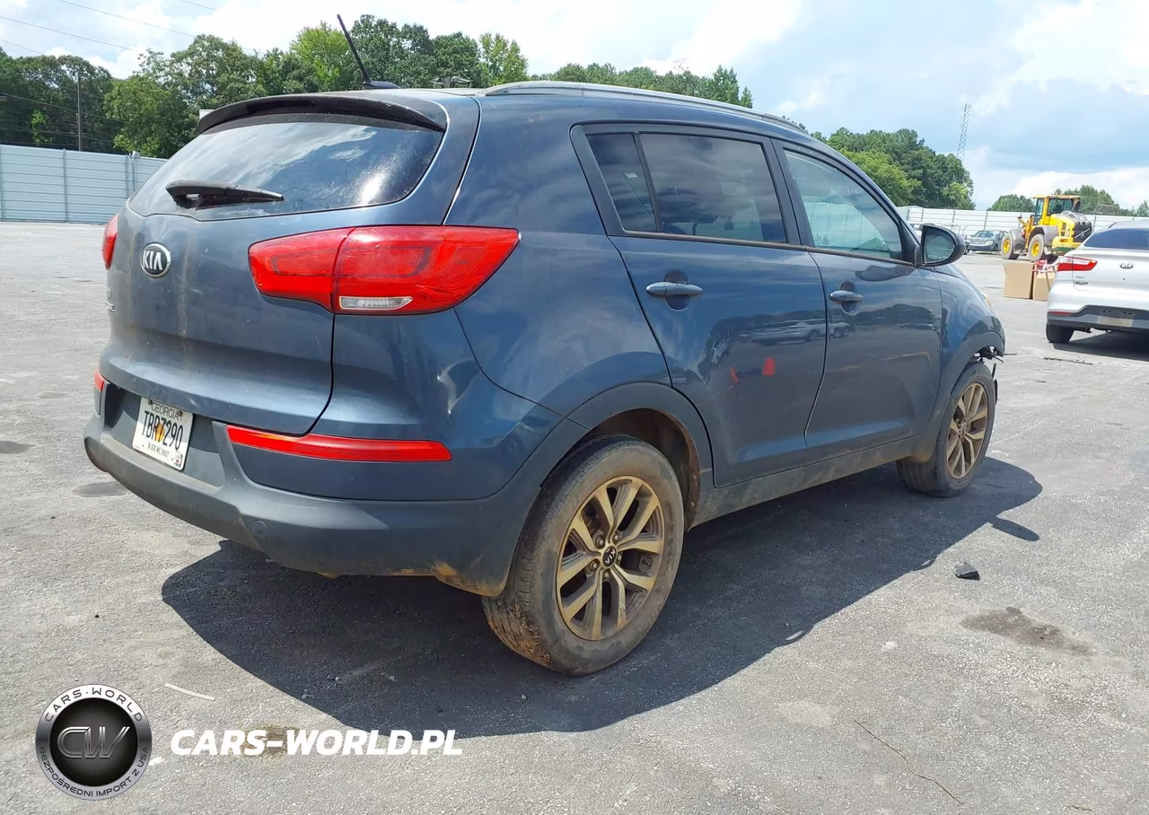 2016 Kia Sportage Lx VIN:KNDPB3AC8G7825532 - 4