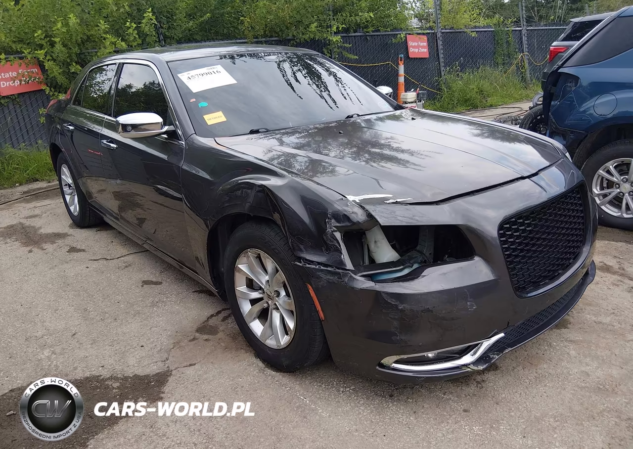 2016 Chrysler 300C