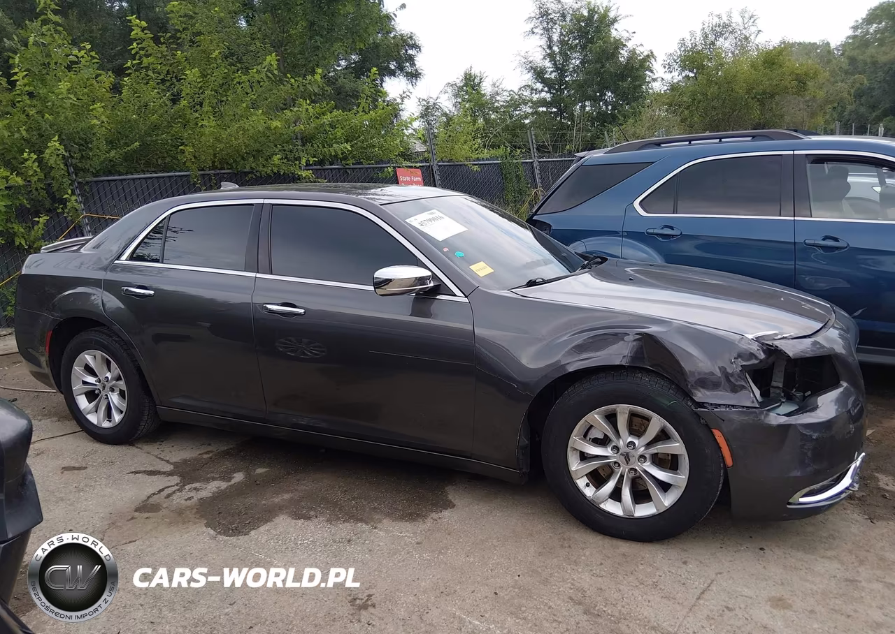 2016 Chrysler 300C VIN:2C3CCAEG3GH105738 - 14