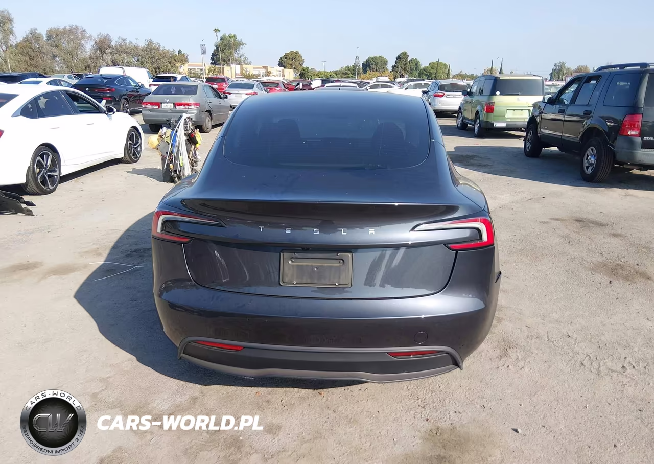 2024 Tesla Model 3 Long Range Dual Motor All-Wheel Drive-Rear-Wheel Drive VIN:5YJ3E1EA3RF745961 - 16